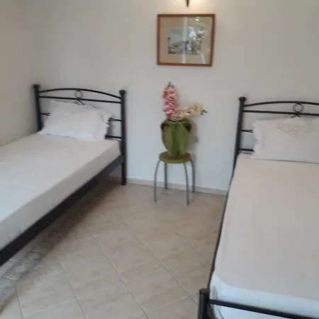 Holiday home Nikoletta's *